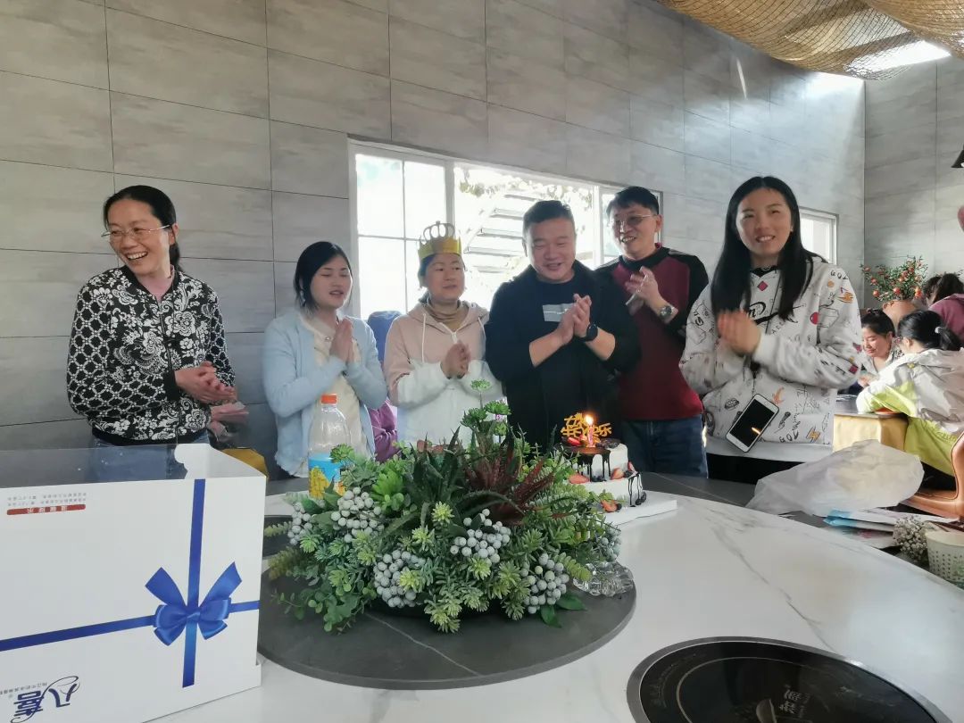 Ů��(ji��)ح��(��i)��ɭ�����_(k��i)չ����F(tu��n)�����(d��ng)