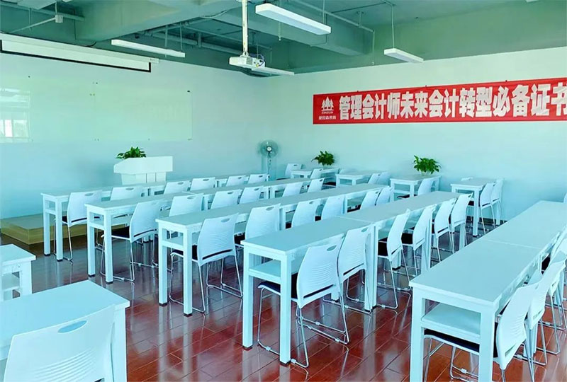 ����ɭ��������У�^�_�I