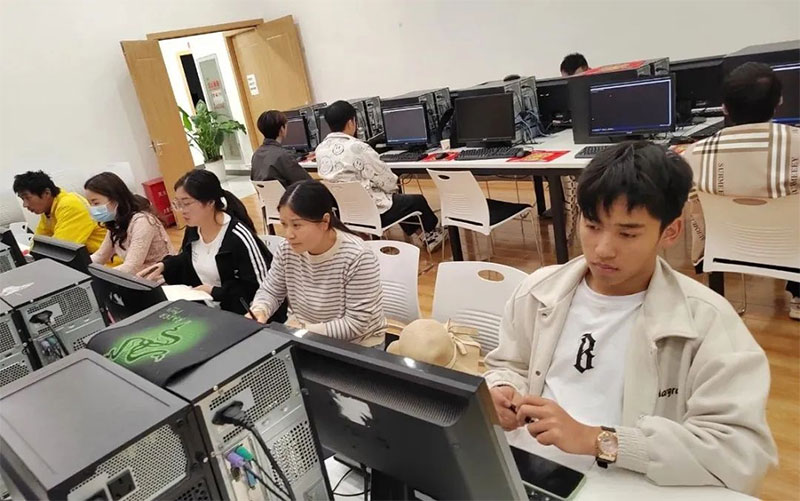 愛因森課堂 愛因森課堂