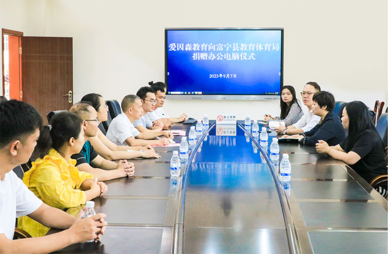 ����ɭ�������M�������_չ���ľ�ٛ���