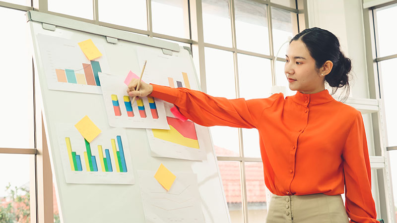 設(shè)計(jì)師的薪資水平一般是多少呢 設(shè)計(jì)師的薪資水平一般是多少呢