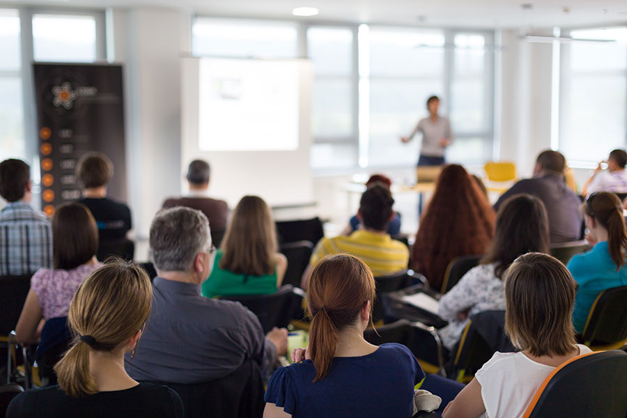 �҂���˾����ڐ���ɭ����������Ӗ���F���ֻ�ͻ��